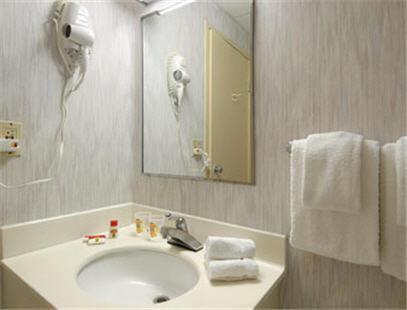 Quality Inn West Haven Room photo